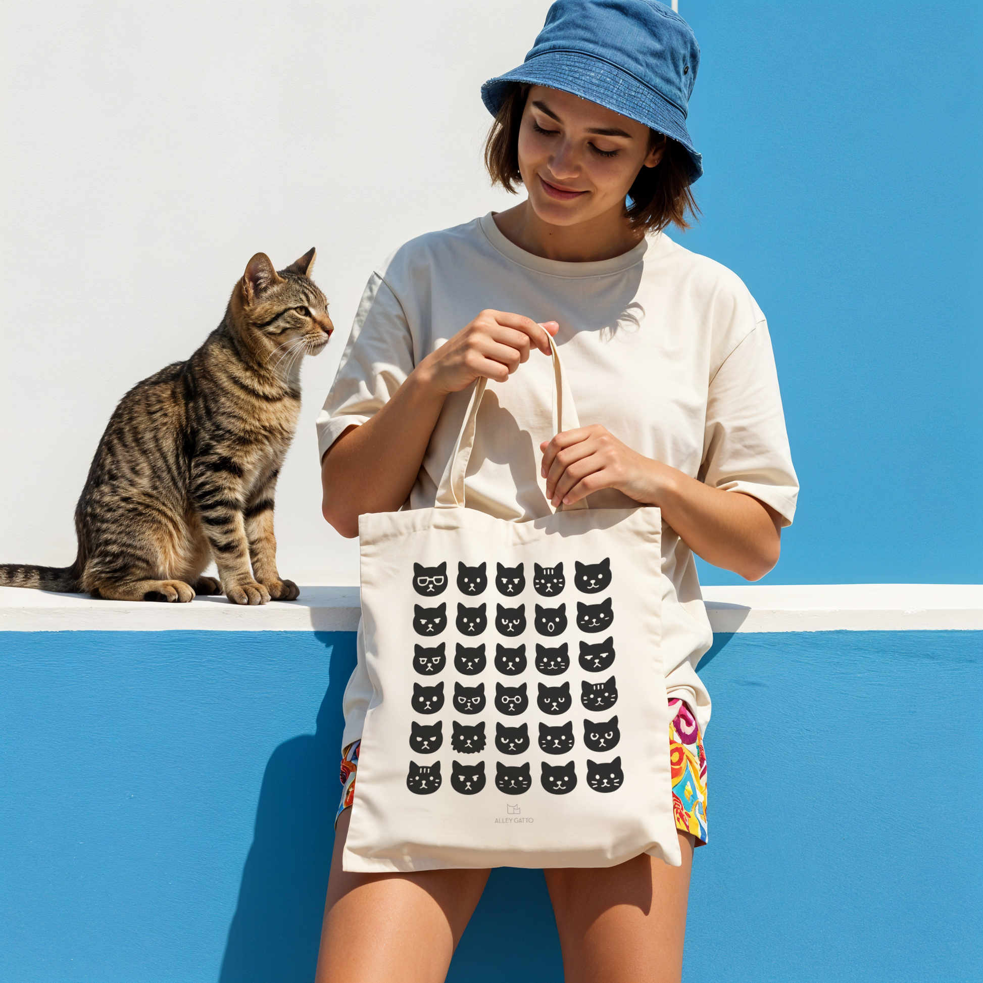 Stylish Cat Pattern Tote Premium Construction Canvas Material Heavy Duty Build Shopping Companion Daily Use Essential Multiple Black Cat Design Natural Color Base Comfortable Shoulder Support Beautiful Artistic Details Fashion Forward